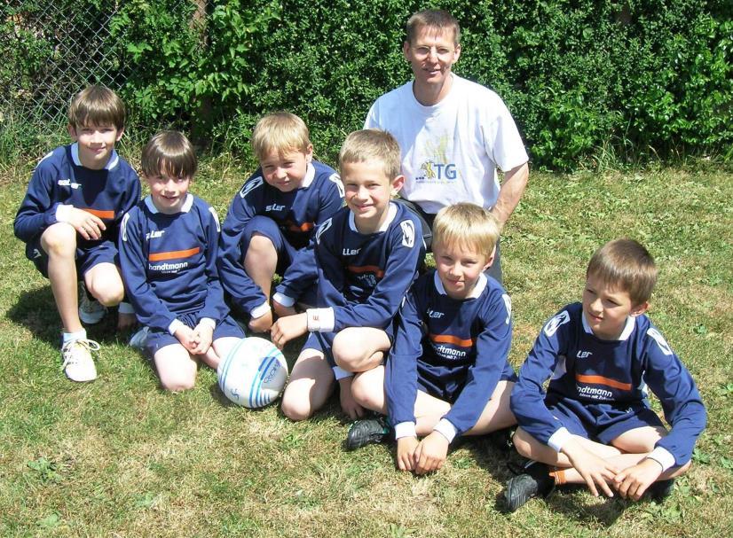 E-Jugend 11 Spieler von links nach rechts: Tobias Janke, Lukas Janke, Hermann