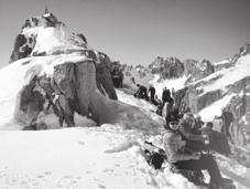 berichte Skitour auf das Chli Bielenhorn, 2940 m ü. M. Samstag, 12. März 2016 Tourenleitung: Godi Ottiger Teilnehmer: Markus, Conni, Gerid, Doris, Ruedi F., Ruedi H.