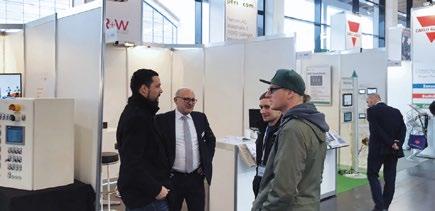 Neues von R+W Automationsexperten unter sich R+W präsentierte sich im März zum ersten Mal auf der all about automation in Friedrichshafen.