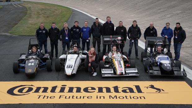 Ein Abschluss, der Vorfreude macht Foto: Continental Foto: Continental Mit zwei lehrreichen und interessanten Tagen zelebrierte unser Sponsor Continental den Abschluss der Formula Student Saison 2016