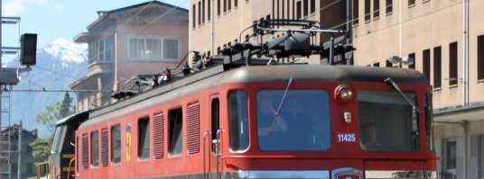 Die ersten 25 Lokomotiven werden häufig als Kantonslokomotiven bezeichnet, da sie die Wappen der damals 25 Schweizer Kantone trugen.