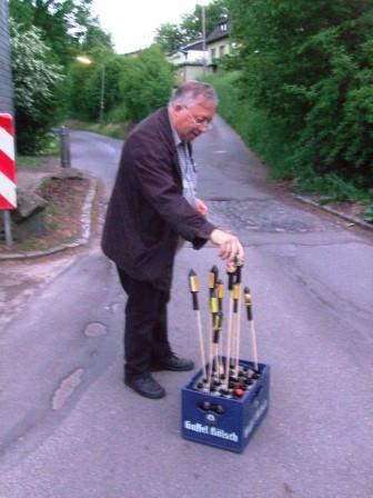 anbringen, Feuerwerk startklar machen, bengalische