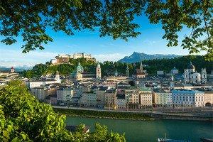 AUSFLUGSFAHRT: SALZBURG Salzburg ist ein architektonisches Gesamtkunstwerk - die Führung zeigt die schönsten Seiten der Stadt!