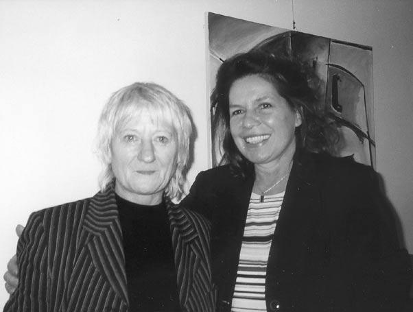 Dezember 2004 Seite 7 Diesmal nicht mit Rosa Roth Carmen Maja Antoni war zu Gast in Adlershof Martha Töwe-Meyerhoff (re.) kam extra aus Hamburg zu der Veranstaltung Zur Sache am 27.10.