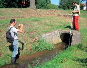 Aus diesen Gründen wurde im Oktober 2004 das Projekt Gewässerlaufdokumentation gestartet. Digitalkamera fotografiert.