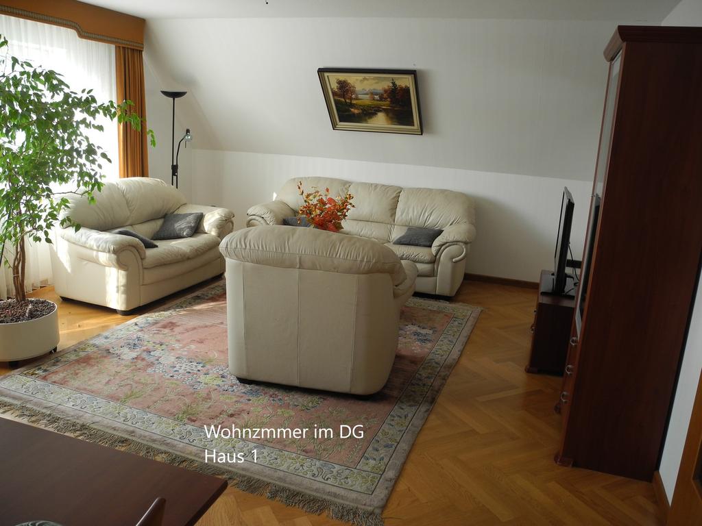 Wohnzimmer Haus 1