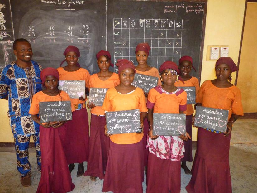 Niger Zinder, Juni 2015 Prüfungen für die Realschule bestanden! In der letzten Woche, vom 15. bis 18.