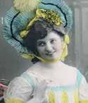 August 1911 als erstes von vier Kindern geboren. Ihr Vater war Tischler.