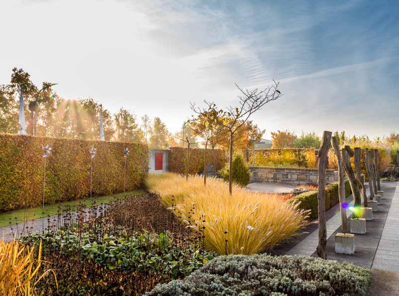 Im 6.000 m² großen Showroom haben führende Architekten und Landschaftsgestalter ihre Ideen verwirklicht.