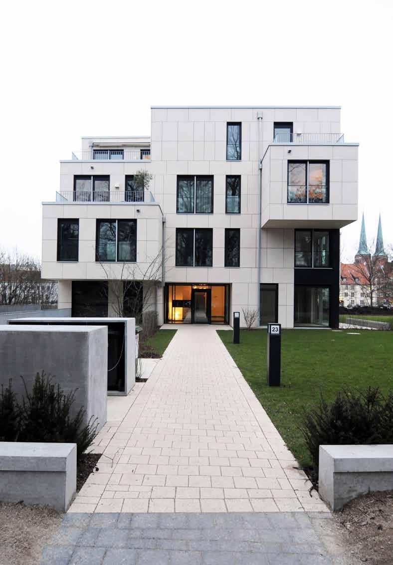 Lübeck-Innenstadt: Wohnen am Malerwinkel, Wallstraße Investitionen Unsere Genossenschaft schafft durch werterhaltende Maßnahmen mit Investitionen in den Neubau, die Modernisierung und Instandhaltung