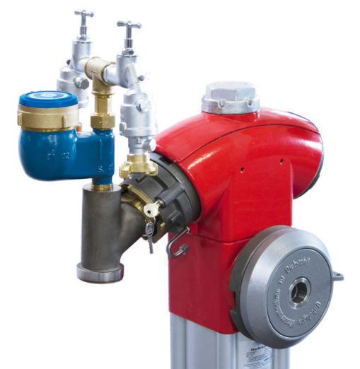 Überflurhydrantenanschlüsse, Systemtrenner "F1" + "F2" Adapters for overground hydrants, backflow preventer "F1" + "F2" An Überflurhydranten gibt es verschiedene Varianten zur Trinkwasserentnahme.