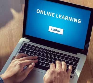 Der Online-Kurs auf einen Blick: für private und gewerbliche Drohnenpiloten (Anfänger als auch Refresher) Online-Schulung im Selbststudium Lernumfang: ca.
