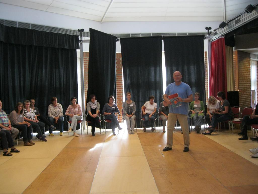 Workshops Demenz und Bewegung praktische Beispiele