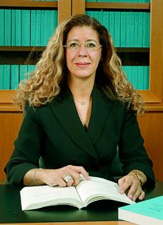 Vispārējā tiesa Vispārējās tiesas locekļi Maria Eugénia Martins de Nazaré Ribeiro [Marija Euhēnija Martinša di Nazarē Ribeiru] dzimusi 1956.