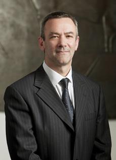 Civildienesta tiesa Civildienesta tiesas locekļi Kieran Bradley [Kierans Brādlijs] dzimis 1957.