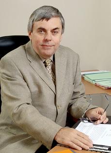starptautisko privāttiesību profesors; Ļubļanas Universitātes Tiesību zinātņu fakultātes dekāna vietnieks (1995 2000) un dekāns (2001 2004); vairāku juridisko publikāciju autors; Ļubļanas Darba
