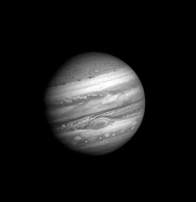 Video: https://giphy.com/gifs/qa1fc6zrqtazm Dynamik von Jupiters Atmosphäre Im Gegensatz zu den relativ unveränderlichen Oberflächenmerkmalen anderer Planeten sind die Bänder Jupiters hoch dynamisch.