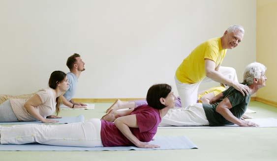 Anfängerkurse YOGA 1 90 MIN Unsere Kurse bestehen aus einem kurzen Theorieteil über interessante Aspekte des Yoga und viel entspannender Praxis.