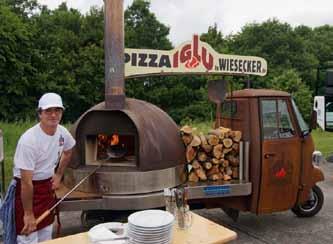 Ape Das nagelneue Pizza-Iglu der Wiesecker Werkzeugvermietung Neues Highlight bei der Wiesecker Werkzeugvermietung ist das Pizza-Iglu.