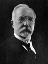 Die Leitung nahm ab 1876 ein Direktorium, bestehend aus den Mitgliedern Auwers, Foerster und Kirchhoff, wahr. 1882 wurde Vogel zum Direktor des Instituts ernannt.