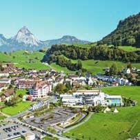 In den Swiss Family Hotels & Lodgings sorgt man sich um die Eltern wie um die Kinder. Damit es für alle spannende, aber auch entspannte Ferien werden. MySwitzerland.