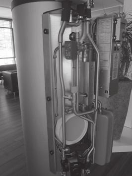 8 Hydraulischer nschluss des Trinkwarmwasserspeichers nschluss des Trinkwarmwasserspeichers nach DI 988 und DI 75 Teil (oder den entsprechenden, vor Ort geltenden ormen und Richtlinien) ausführen.