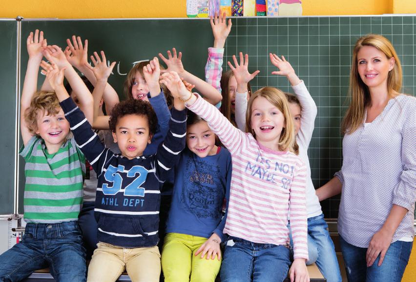 Thüringer Gemeinschaftsschule Grundschule Die Thüringer Gemeinschaftsschule umfasst grundsätzlich die Klassenstufen 1 bis 12 und ermöglicht längeres gemeinsames Lernen bis einschließlich Klassenstufe
