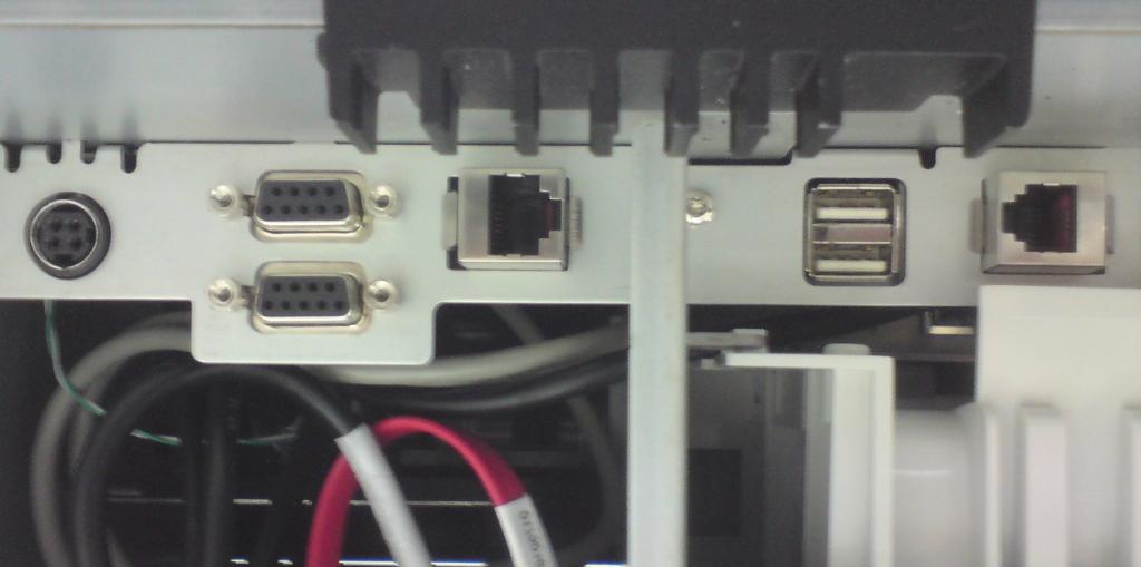 Appendix I/O Anschlüsse 24VDC input COM2 COM3 LAN (RJ45) USB-H2 USB-H3