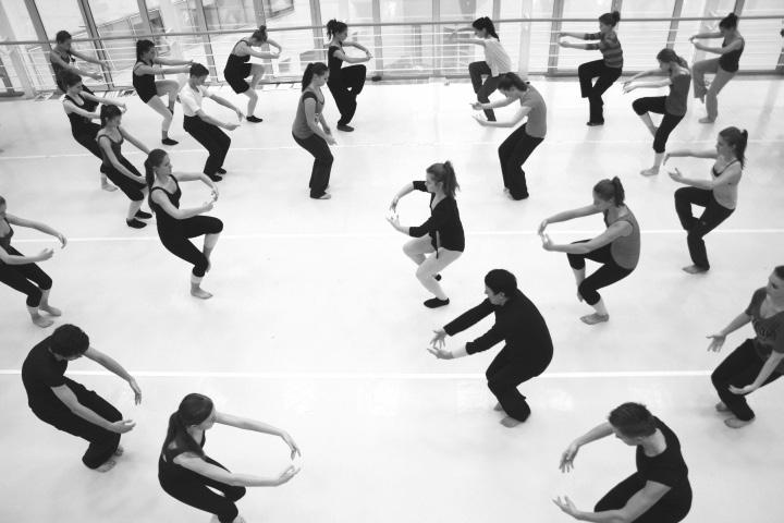 Projekt Centra výskumu Teoretické analýzy v tanečnom umení autorka Ivica Liszkayová výskumu sekcia tanečné umenie HTF VŠMU za podpory Dotačného {Centrum systému MK pripravilo na jeseň 2011 seminár