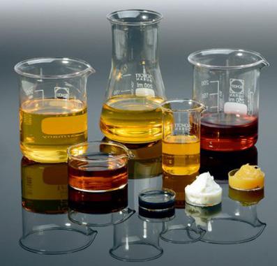 Was sind Mineralöle? Werden durch Destillation von Rohöl gewonnen Eingesetzt z.b.