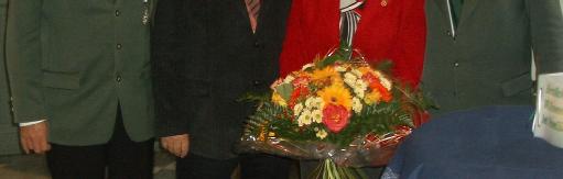 September in einer würdevollen Feierstunde durch die Landrätin des Kreises Soest, Frau Eva Irrgang, mit dem Bundesverdienstkreuz ausgezeichnet.