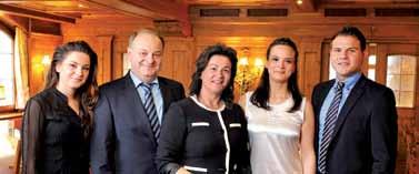 20 Jahre»Jubiläum«15. Juni 2019 von 12:00-20:00 Uhr»Hotel-Restaurant Höttche«Inhaber Ivica und Ehefrau Milena Pandžic` sowie die Familie feiern das 20-jährige Jubiläum. Am 15.