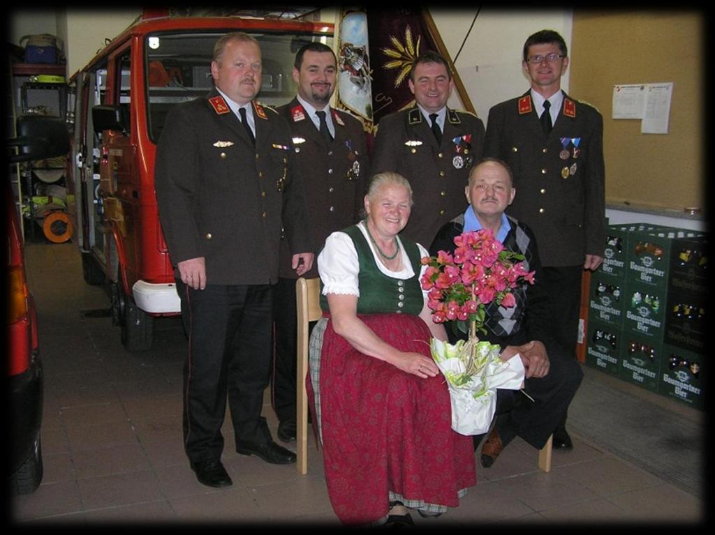 05. April 2010: Kommandositzung Im Feuerwehrhaus Rain findet die 2. Kommandositzung von 2010 statt. Auch BGM Berlinger Siegfried ist anwesend.