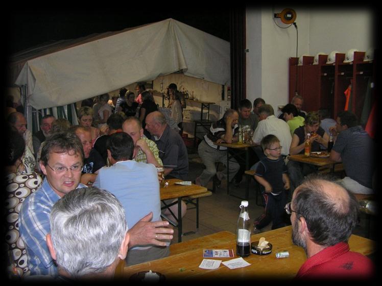 15. Mai 2010: 1609 das Fest Die JVP Vichtenstein veranstaltet bei der Maschinenhalle der Fam. Auinger (Goderer) ihr Fest. 16. Mai 2010: Kommandositzung Im Feuerwehrhaus Rain findet die 3.