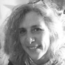 Susan Navissi Lebenskelehrerin an der Neuköllner Richard-Grschule Aktivistin des Gulu-Walk (http://www.