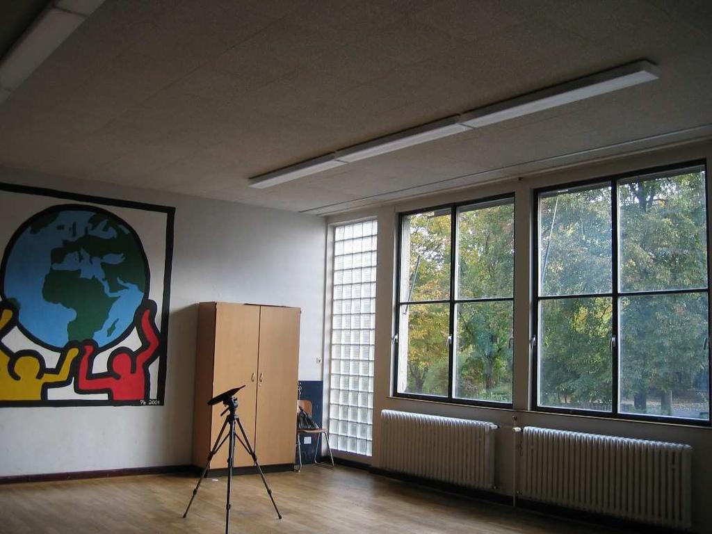 Ludwig-Georgs-Gymnasium Klassenzimmer Raum 81 ehemaliges Sprachlabor s 2 1,8 1,6 1,4