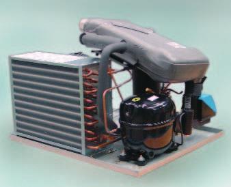 RSK Schraubenkompressor mit Kältetrockner RENNER-RSK-Kompressoren sind mit integriertem Kältetrockner ausgestattet, arbeiten jedoch mit einer konstanten Liefermenge ohne Frequenzregelung.