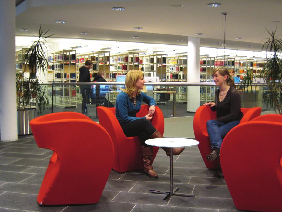 Neue Hauptbibliothek der Universitätsbibliothek Ilmenau eröffnet Von Gerhard Vogt Nach drei Jahren Planung und fast zwei Jahren Umbauzeit konnte am 7.