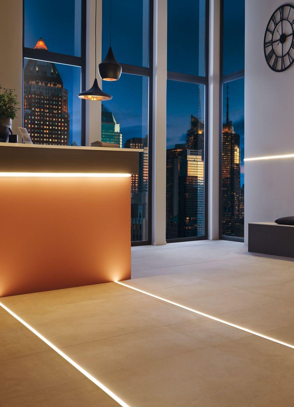DURLIS-LED Floor Beleuchtete Listelli-Profile für eine dekorative mbiete- Beleuchtung auf Wand- und