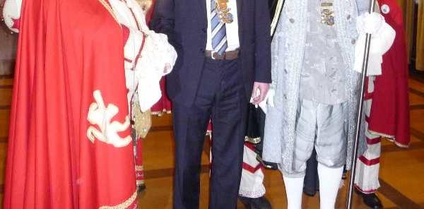 Januar 2010) angekündigt. Das Oberhaupt des Veroneser Karnevals, der Papà del Gnoco, reiste gemeinsam mit seinem Hofstaat und dem Präsidenten Luigi D Agostino nach Nürnberg.
