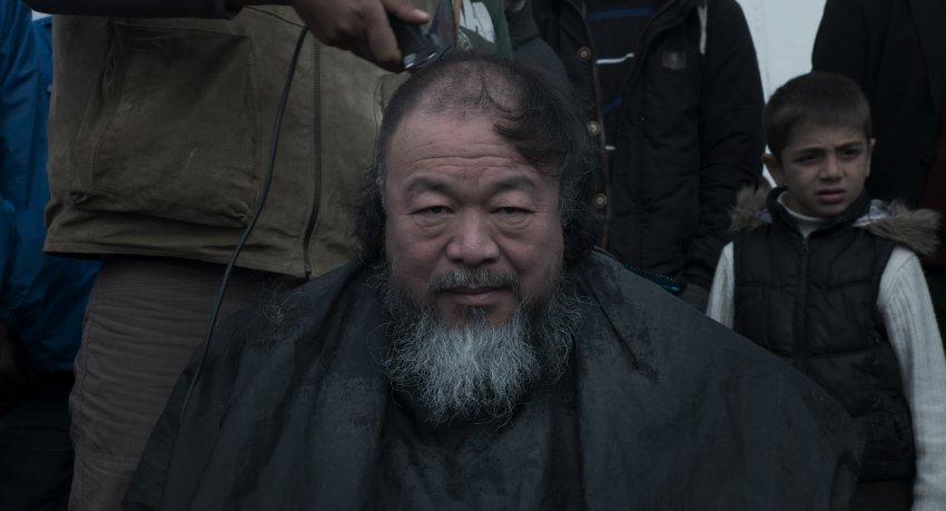 Filmexploratorium im ZKM Medientheater Mit Film- und Videoausschnitten, vorgestellt von Wolfgang Petroll (Filmdozent am ZAK) Ai Weiwei ist einer der prominentesten Konzeptkünstler und politischen