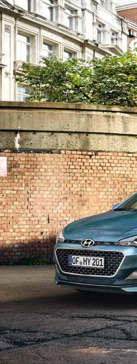 Ein Auftritt, der beeindruckt. Das Hyundai i20 Coupe begeistert durch sein unverwechselbares Design, seine hohe Qualität und eine Ausstattung, die man eher in höheren Fahrzeugklassen erwartet.