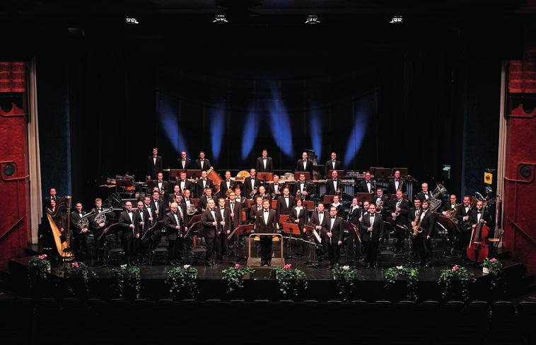 Die Augsburger Philharmoniker werden im Semifale von sechs Dirigienten dirigiert.
