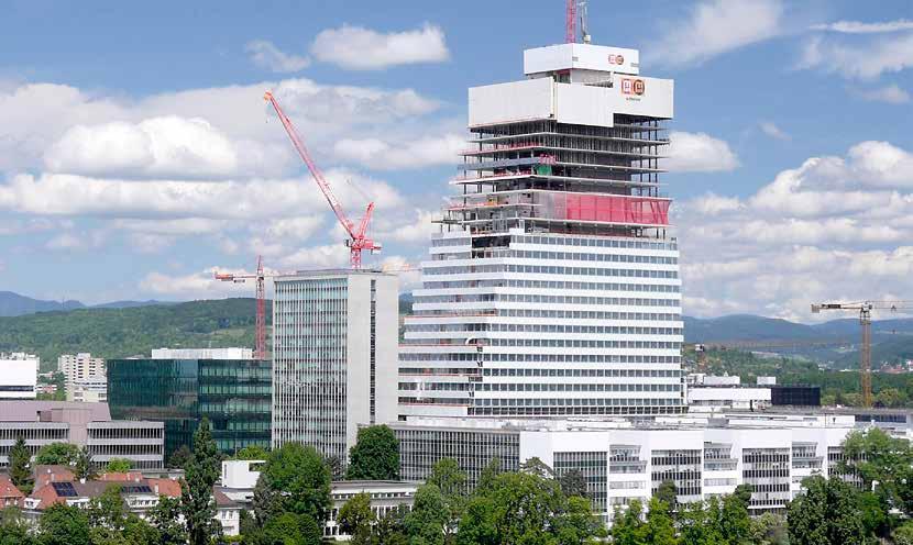 Das Großprojekt Bau 1 der neuen Roche-Zentrale in Basel erfordert intensive Baustellenbetreuung unter