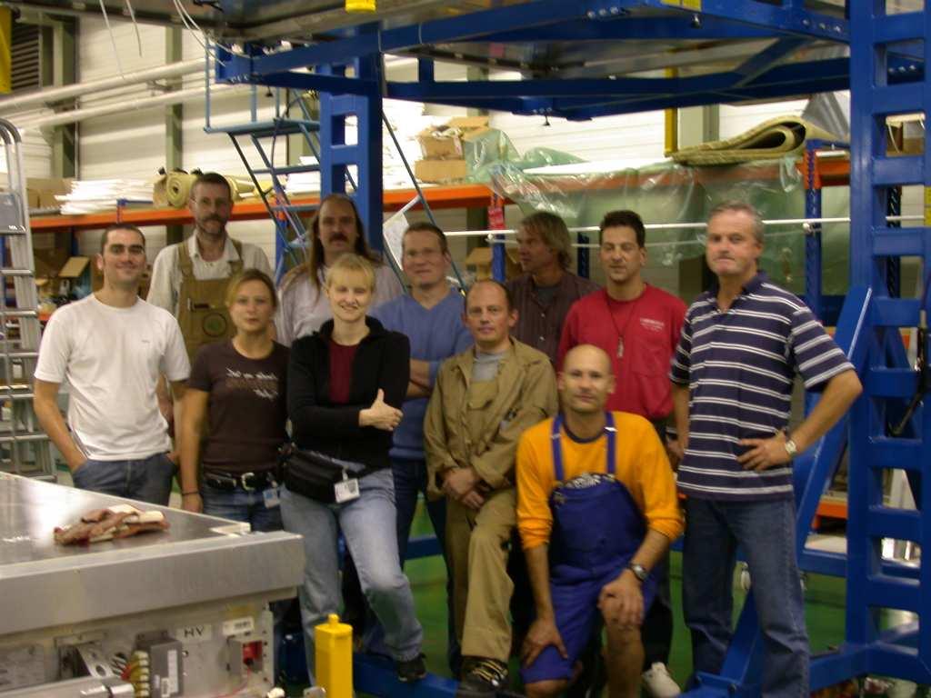 Danke schön... Ein Teil des Münchner MDT Teams am CERN Vielen Dank an alle, die beim Bau, Test, Integration und Installation der MDT-Kammern geholfen haben, inbesondere S. Leber, P. Bauer, B.