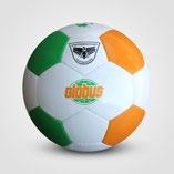 F U S S B Ä L L E F U S S B Ä L L E 28-30 PANEL Fussball Dieser Ball kann mit zwei oder vier Doppelpanelen gefertigt werden und bietet Ihnen somit eine nicht durch die Naht unterbrochene Werbefläche.