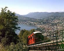 aspx Schon die Anreise macht Spaß: Mit dem öffentlichen Schiff gelangen Sie von Lugano aus zum Schweizer Zollmuseum mit Schmugglerausstellung (Eintritt frei), wo die vielfältigen Herausforderungen