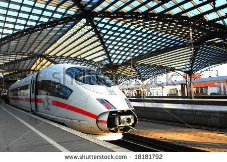 Slika 11. ICE (Inter City Express) vlak njemačkih željeznica Izvor: http://www.anti-powerpoint-party.