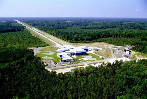 Gravitationswellen gefunden: LIGO!