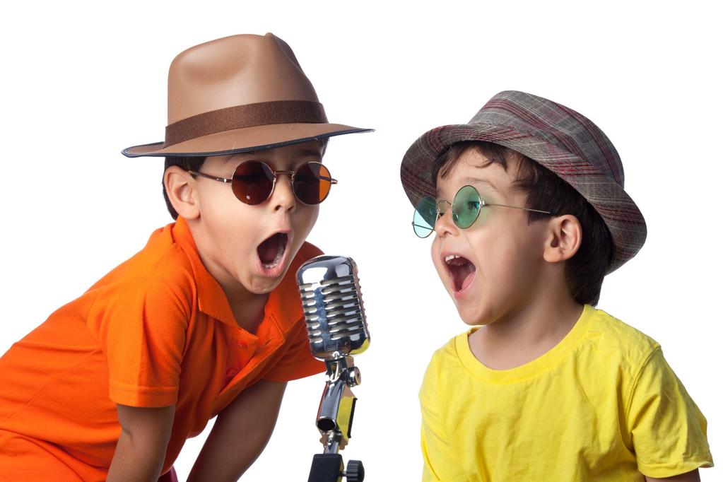 SINGEN MIT KINDERN Glauben Sie, Sie wären unmusikalisch und können nicht singen, möchten aber trotzdem gerne Musik mit Kindern machen?